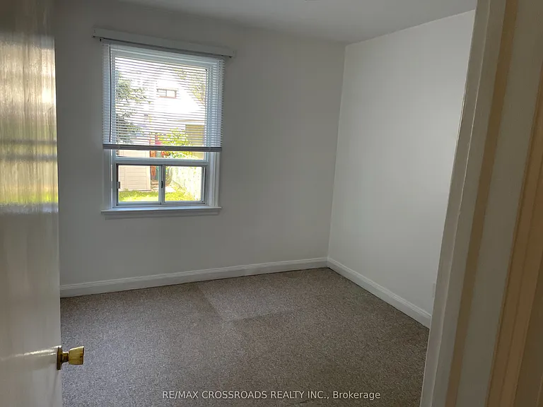 64 Galbraith Ave — Photo 7