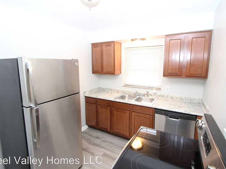 1st image of 4010 Hillman Way APT 4