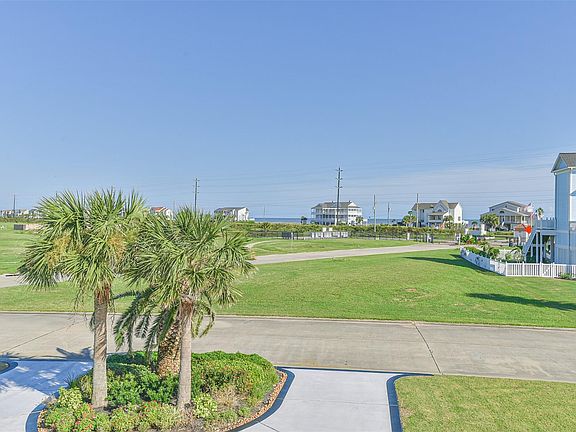 4th image of 20918 W Sunset Bay Dr