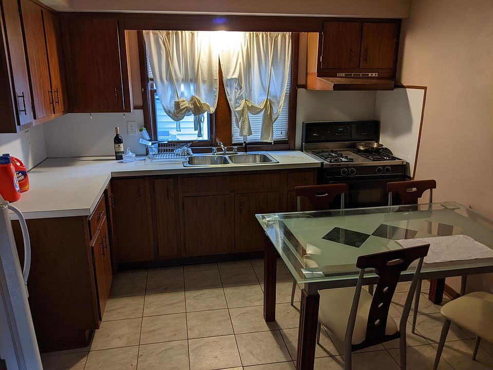 6 Grand Ave, Binghamton, NY 13905 Zillow