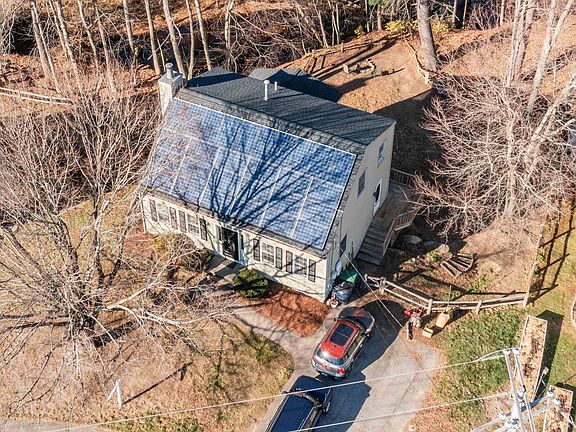 2nd image of 18 Brinton Drive
