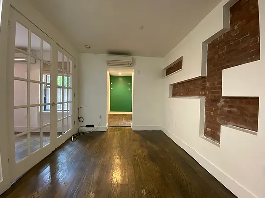 Rented by Simply Brooklyn Realty Inc | media 23