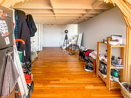 Rented by MySpaceNYC | media 18