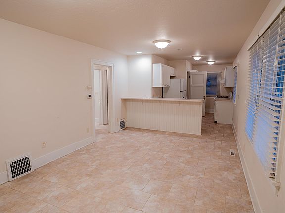 2nd image of 3600 Ridge Ave