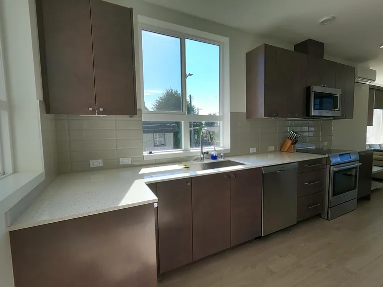 7500 15th Ave NW #A — Photo 8