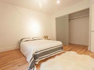 3100 W London St #3104, Los Angeles, CA 90026