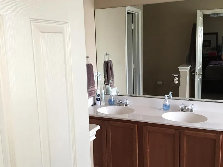 Master Bath Room