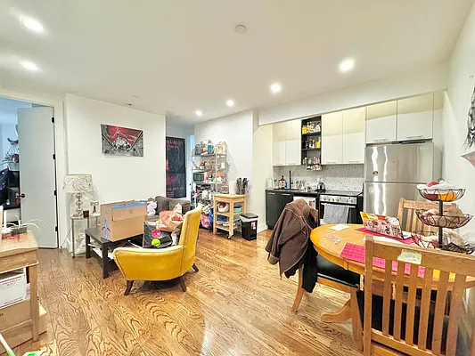 Rented by Doorway NYC, LLC | media 2