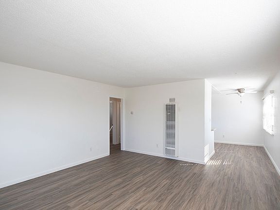 4th image of 3052 1/2 Ivy St #0
