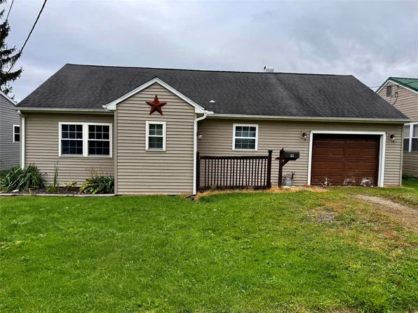 19 Hazen St, Union City, PA 16438