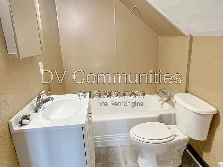 1666 Glenmont Rd #3 — Photo 7