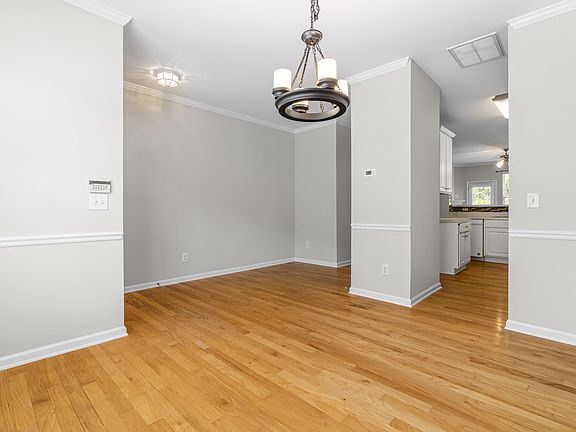 5th image of 8246 City Loft Ct