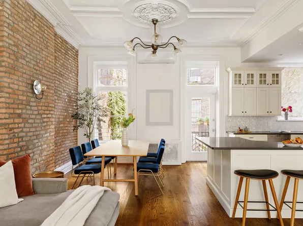 449 Bergen Street image 2 of 17