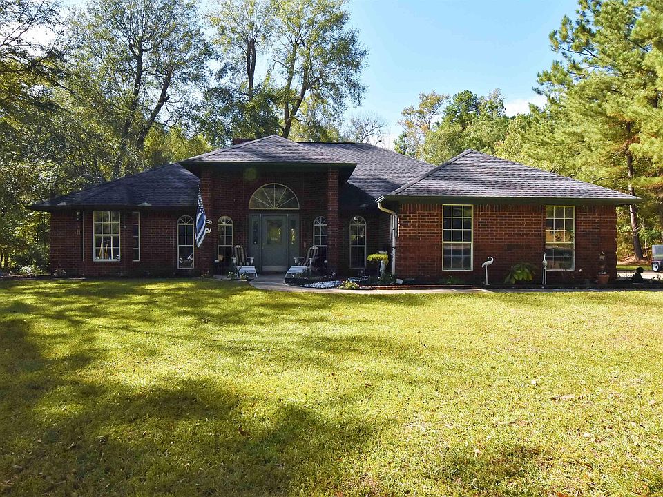 1st image of 20464 Tara Cir