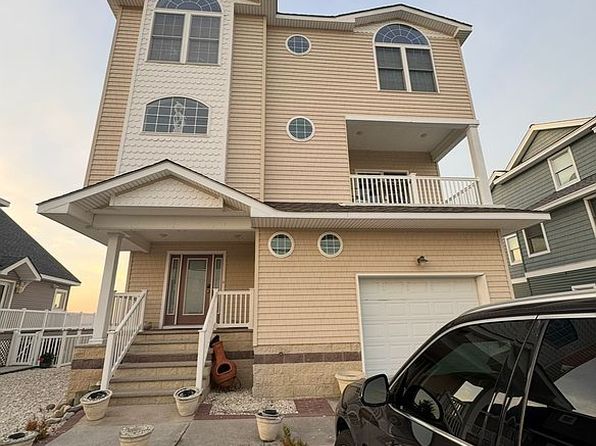 448 Old Avalon Blvd