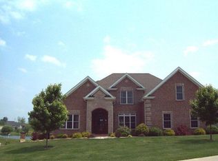 3102 Deutsch Crest Dr, Washington, MO 63090