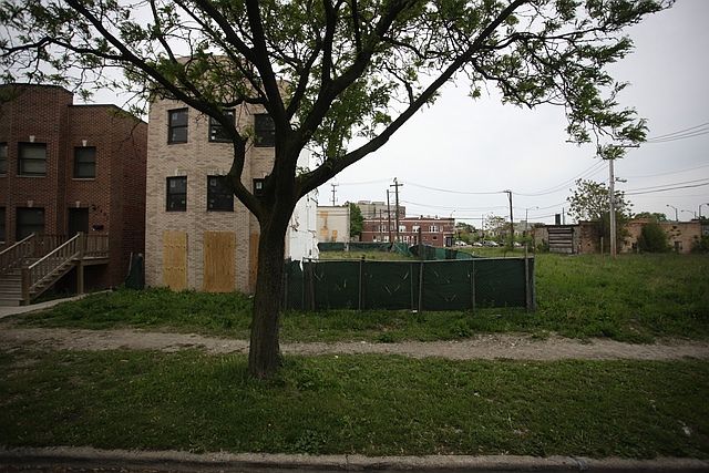 1st image of 1811 S Trumbull Ave