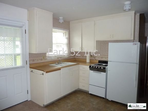 2nd image of 315 4th Ave SW APT 1