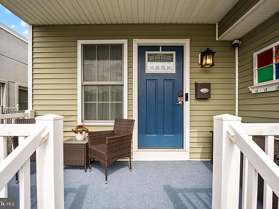 3rd image of 1536 Hottle Ave