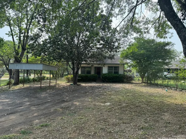 332 WINSHIP RD, Pleasanton, TX 78064