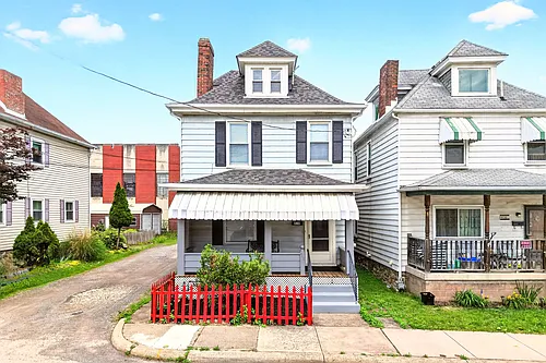 410 Kendall St Photo 1