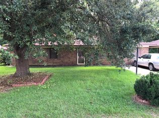 233 Roderick St, Ville Platte, LA 70586