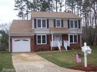 400 Dahoon Ct, Chesapeake, VA 23320