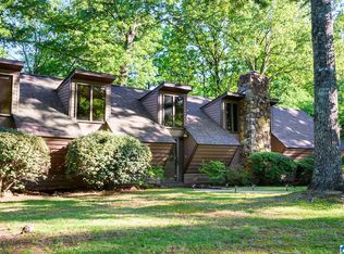 1813 Chandamont Cir, Pelham, AL 35124