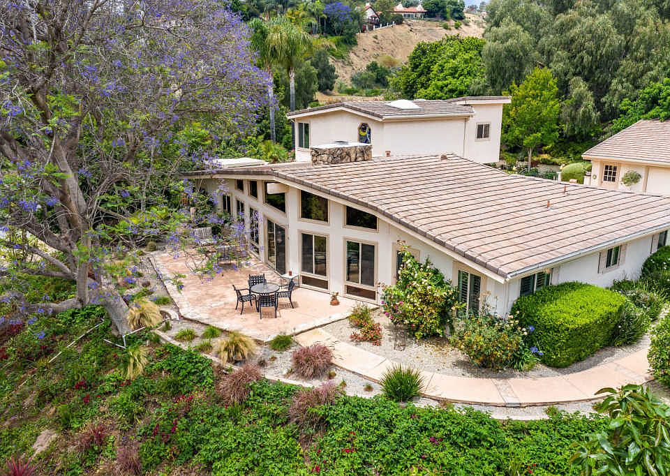 1st image of 3010 Palo Verde Cir