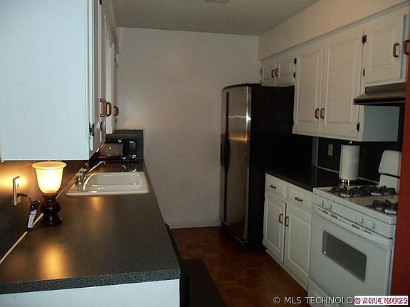 4th image of 2553 S 126th East Ave