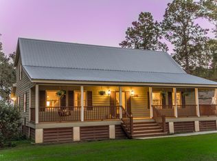 1805 Dolphin Row Dr, Beaufort, SC 29906