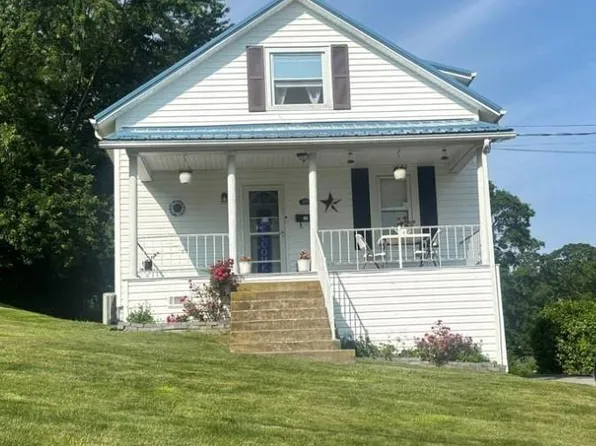 2808 Clovis St, Bluefield, WV 24701