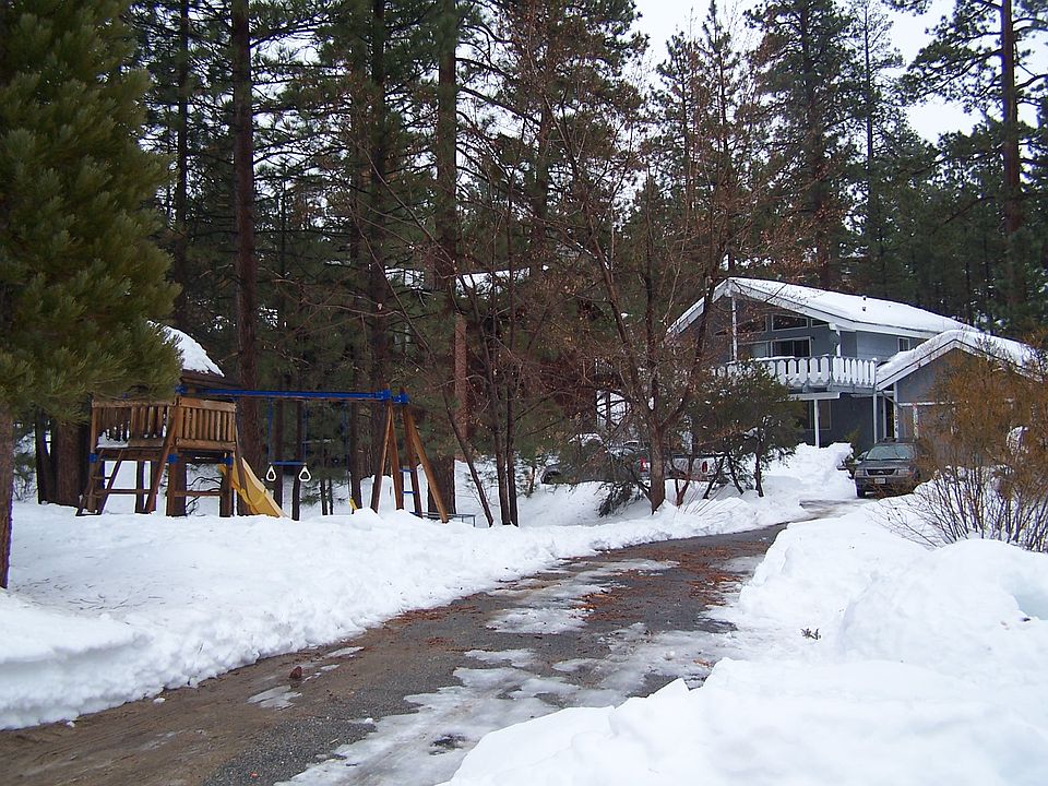 2nd image of 1076 Eagle Mountain Dr