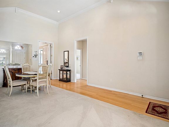 4th image of 4267 Timberglen Rd