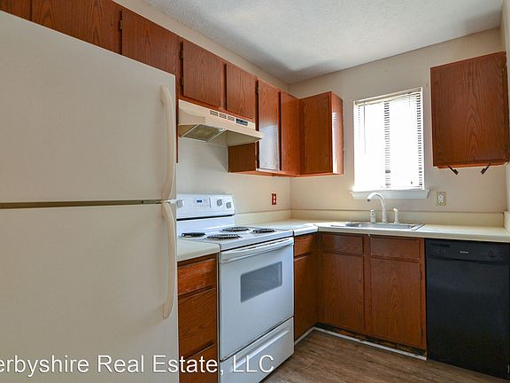 3rd image of 51 Countryplace Ln