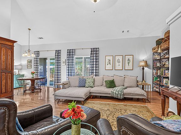 4th image of 2065 Cheshire Way