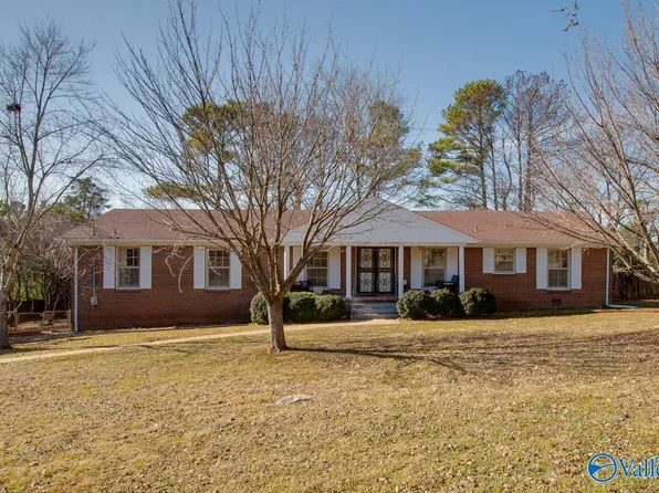 8712 Louis Dr SE, Huntsville, AL 35802
