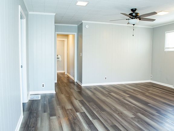 2nd image of 409 S College Ave