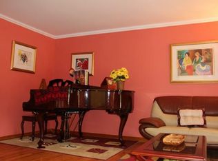 192 Compton Ave, Edison, NJ 08820