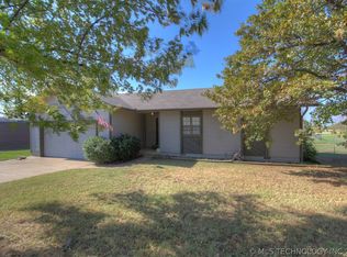1506 S 263rd West Ave, Sand Springs, OK 74063