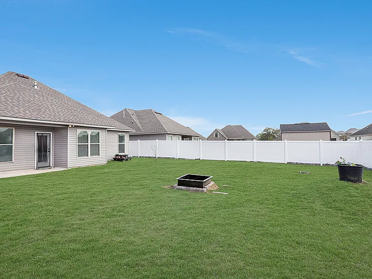 39511 Auster Ln — Photo 4