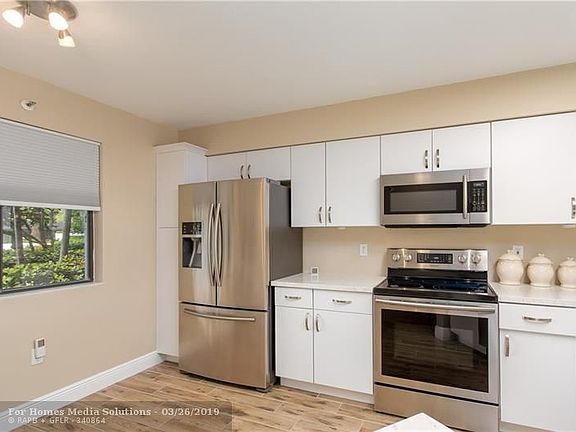 3rd image of 2334 S Cypress Bend Dr APT 102