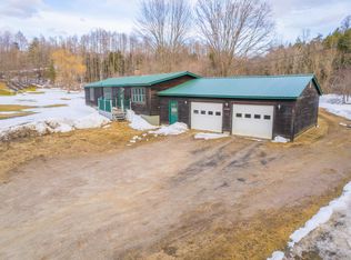 1102 Guptil Rd, Waterbury Center, VT 05677