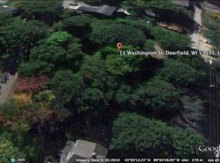 11 N Washington St, Deerfield, WI 53531