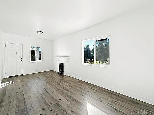 2040 Earl St — Photo 5