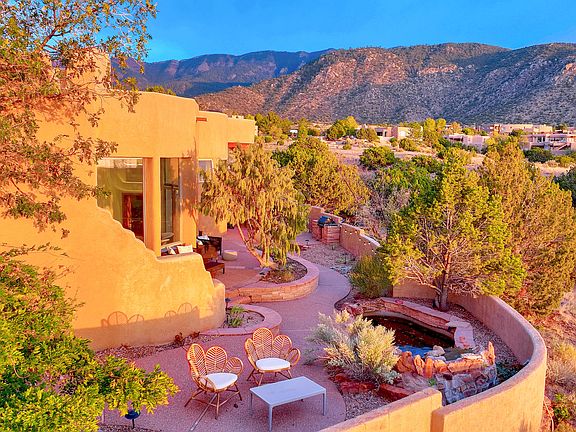 5th image of 13708 Elena Gallegos Pl NE