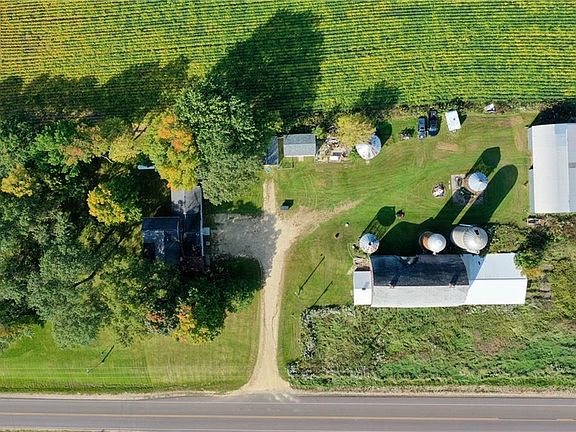2nd image of 508 County Road Bb