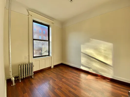 Rented by Simply Brooklyn Realty Inc | media 10