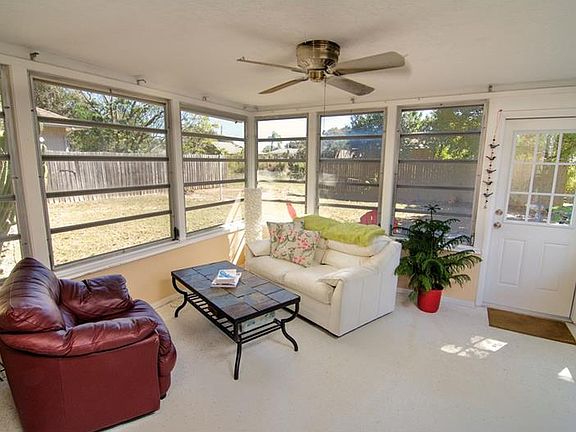 5th image of 4428 Beacon Dr