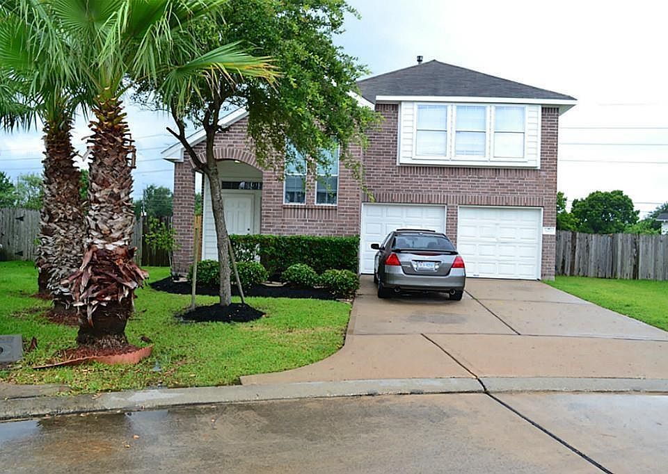 1st image of 3622 Clayton Trace Trl